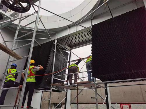 一分鐘解決深圳開放式冷卻塔安裝位置不再是難題!(冷卻塔布置標準)