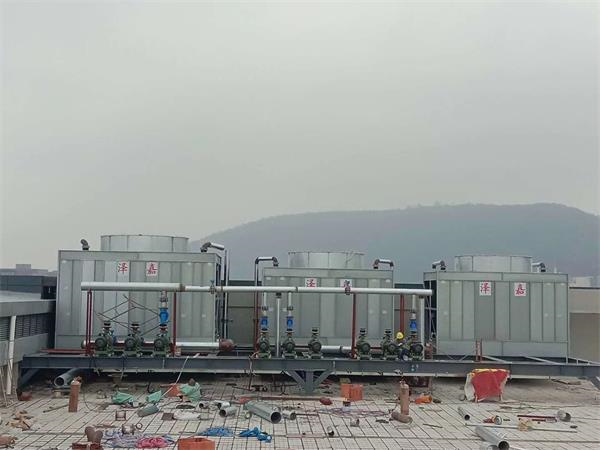 冷卻塔維修廠家談玻璃鋼冷卻塔減速機的主要部件與維護,冷卻塔維修