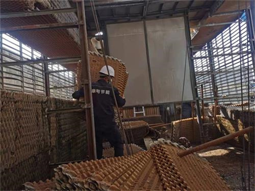 哈爾濱冷卻塔廠家淺析玻璃鋼冷卻塔的工作原理及優勢(哈爾濱冷卻塔廠家)