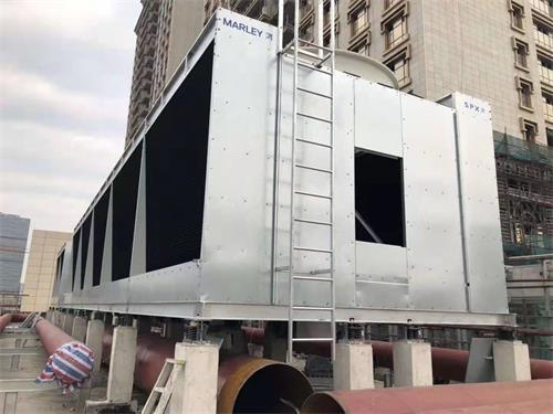 冷卻塔投入正常運行后的*佳期工作狀態,冷卻塔冒煙是正常嗎