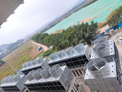 夏季冷卻塔漂水出現(xiàn)大量白霧狀該怎么解決？(冷卻塔漂水解決措施)